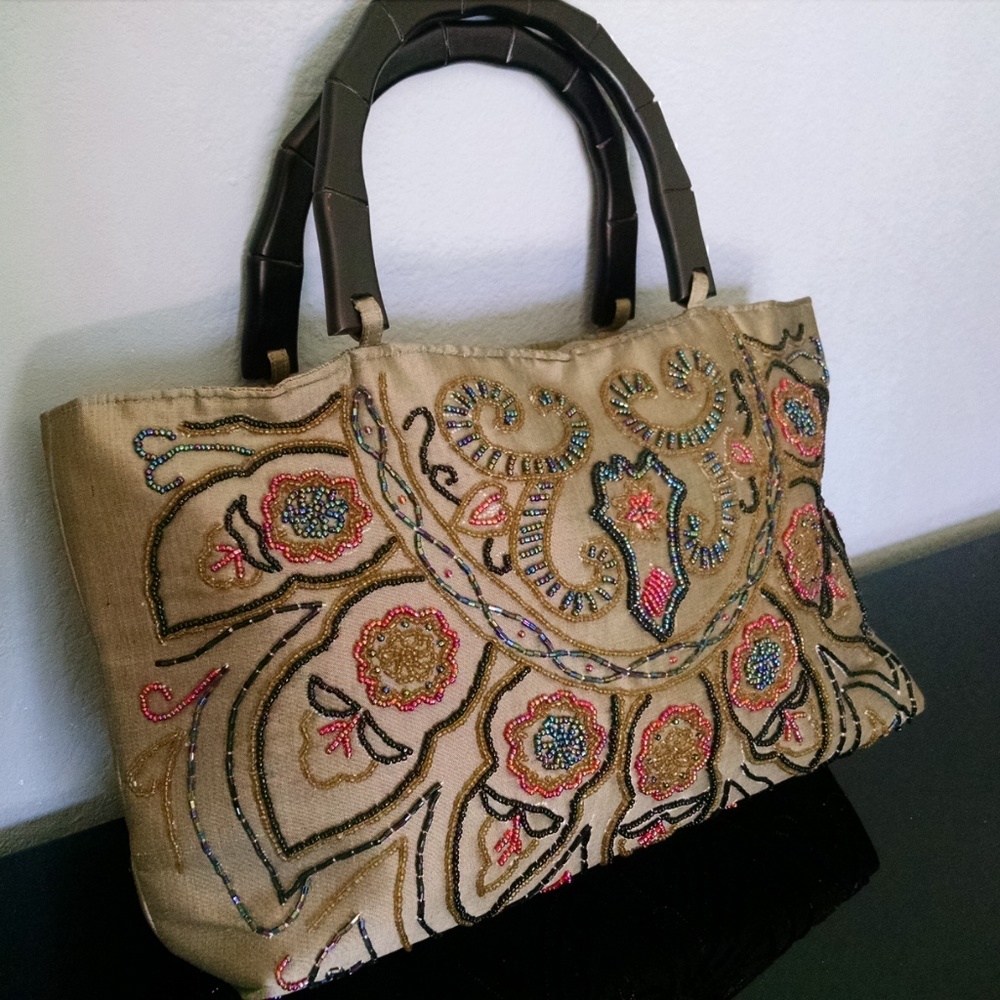 Handmade beaded hand bag. Spacious.